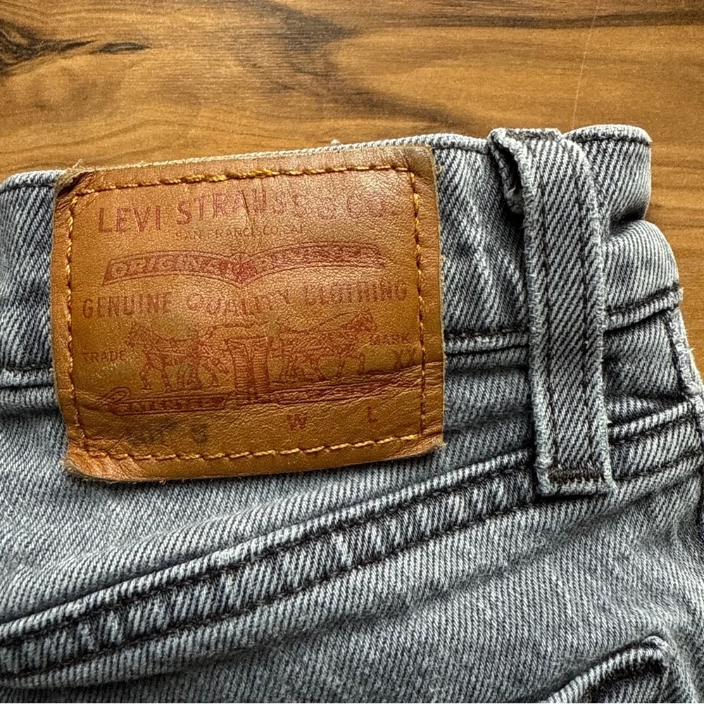 Levi’s 501 Skinny Washed Grey High Rise Denim Jeans - Picture 10 of 15